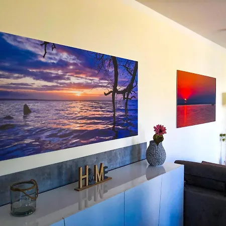 Apartament Elegantes & Modernes Neli Mit Terrasse, 100m Zum Hafen Mueritz *