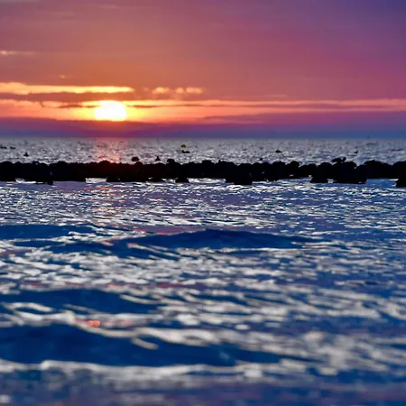 Apartament Elegantes & Modernes Neli Mit Terrasse, 100m Zum Hafen Mueritz