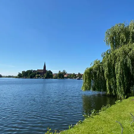 Elegantes&modernes Neli Mit Terrasse, 100m Zum Hafen Müritz *