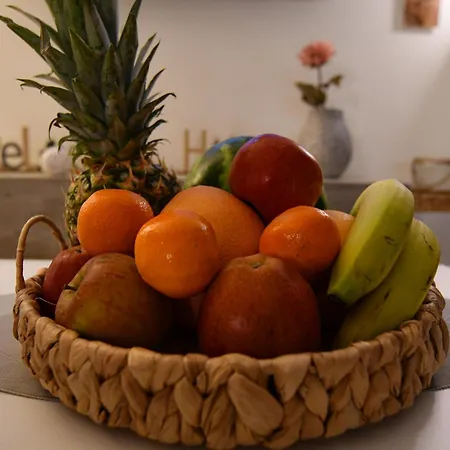 Lägenhet Elegantes & Modernes Neli Mit Terrasse, 100m Zum Hafen Mueritz *