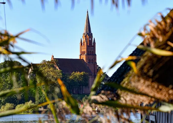 Elegantes&modernes Neli Mit Terrasse, 100m Zum Hafen Müritz Röbel